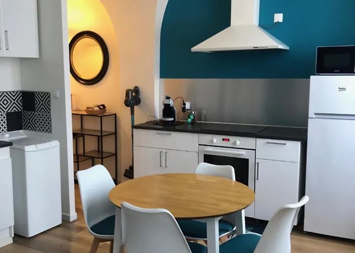 Charmant Appartement, 1 Chambre, En Centre Historique